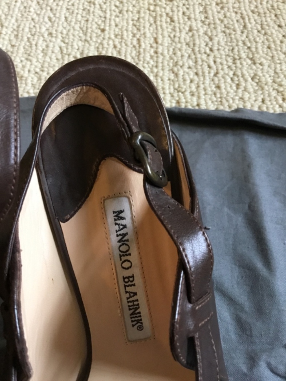Manolo Blahnik brown leather slingback sandals - Picture 12 of 12